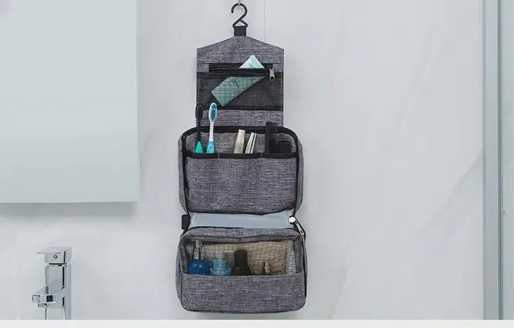 toiletry bag_1