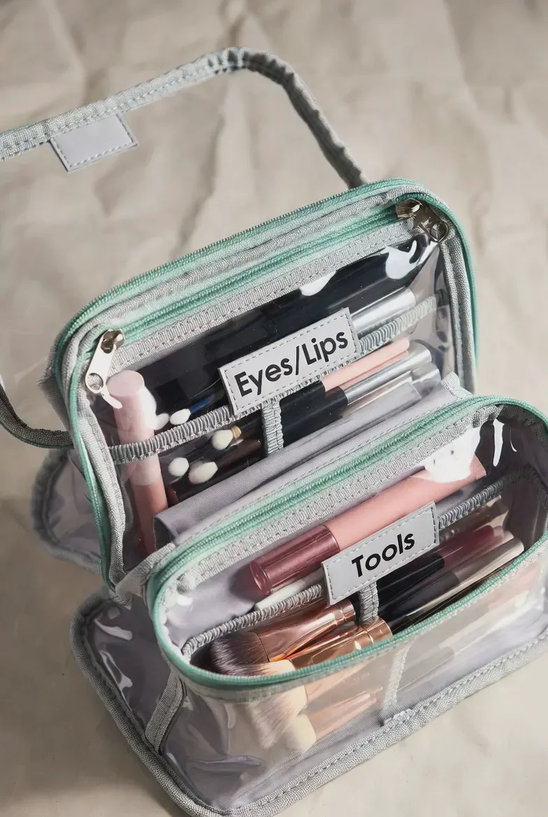 Leak-proof travel makeup